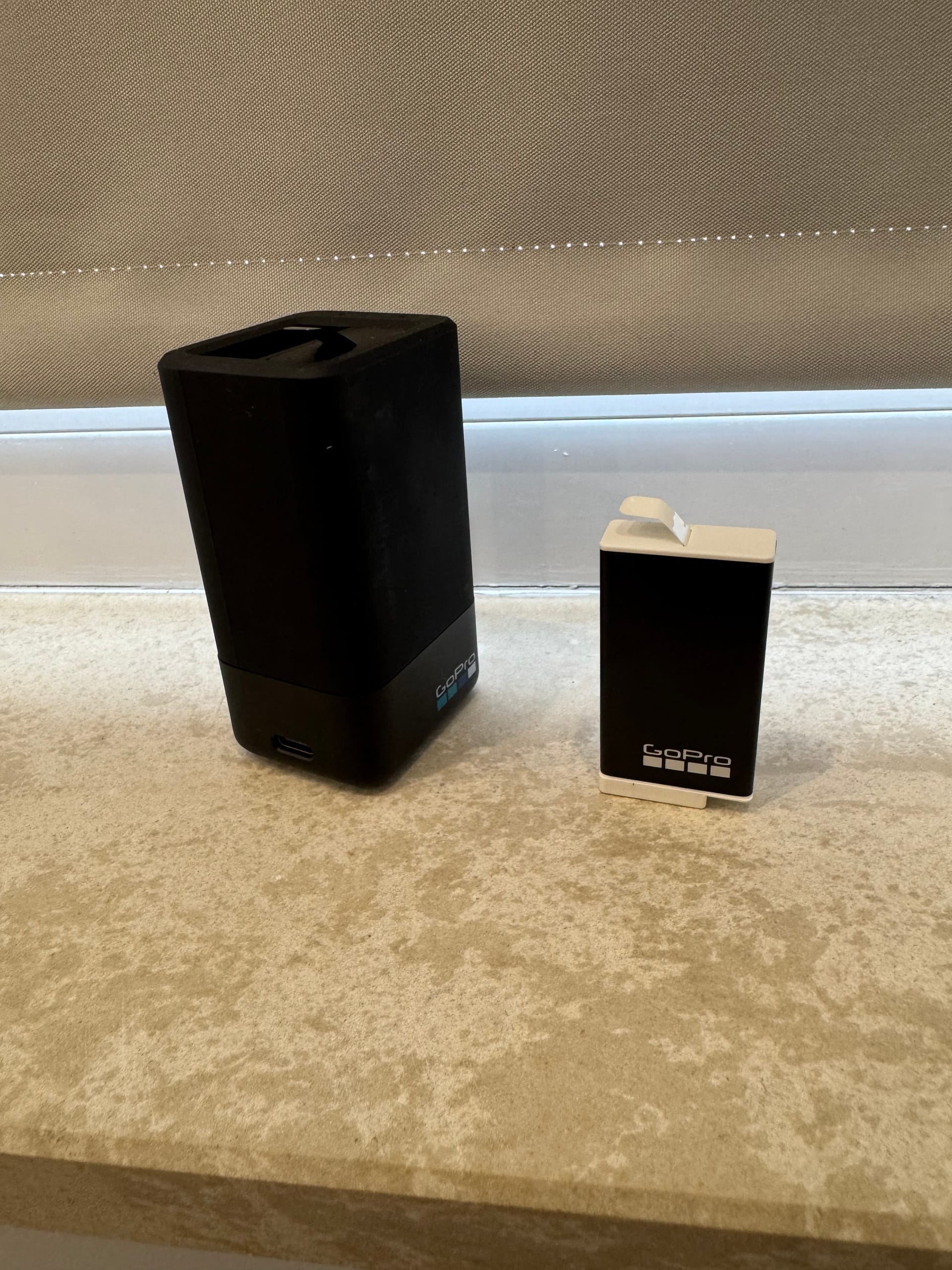 Dual baterii reîncărcabile MAX Enduro