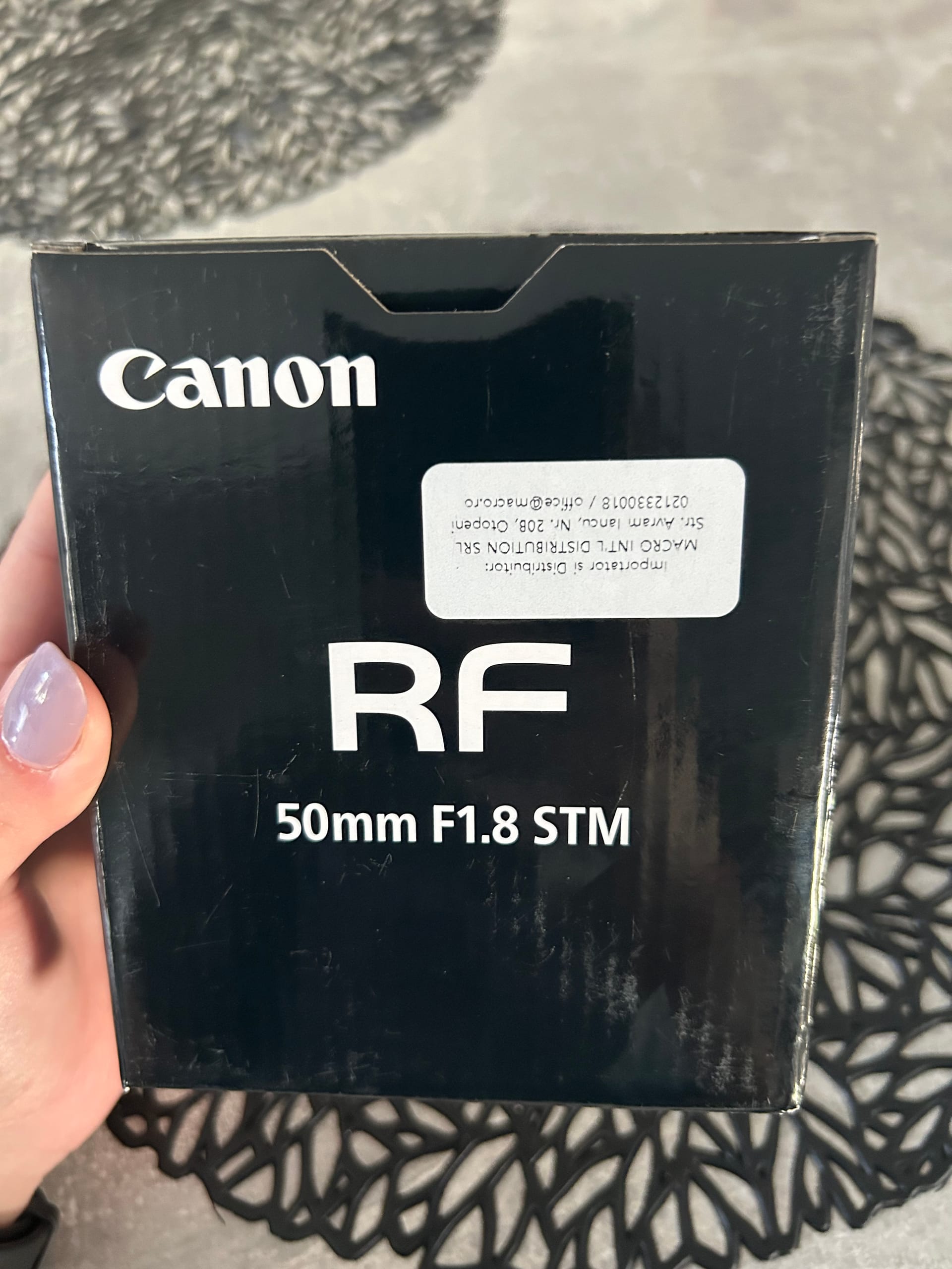 Obiectiv Canon RF 50 mm F1.8
