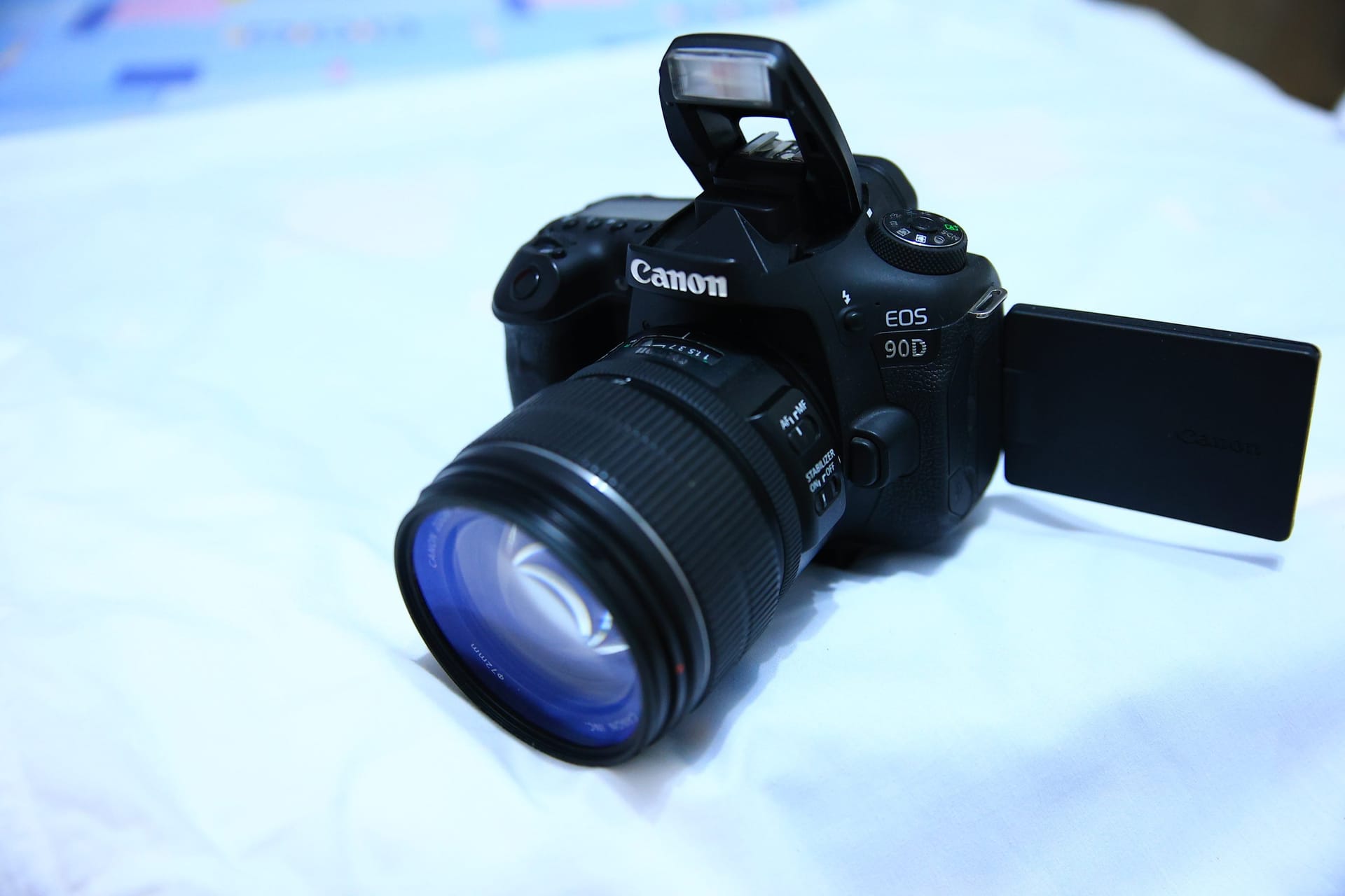 Canon EOS 90D